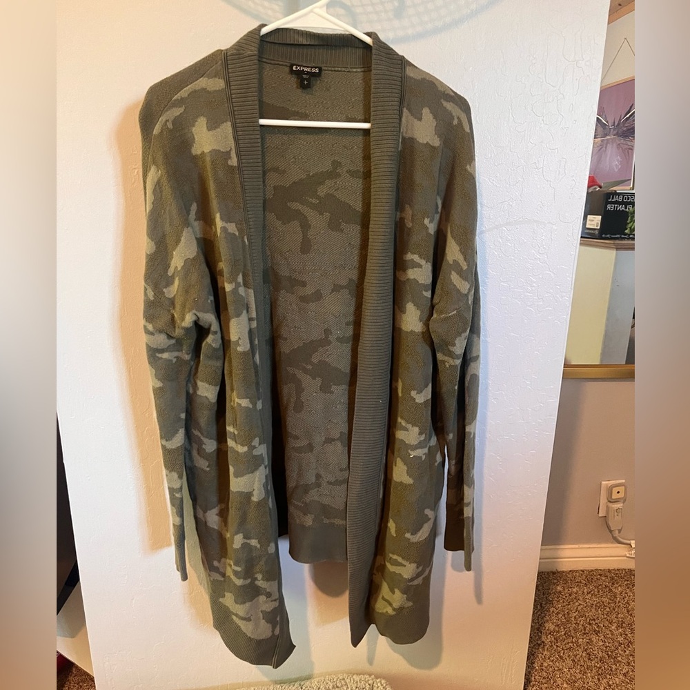 Express Camouflage Cardigan